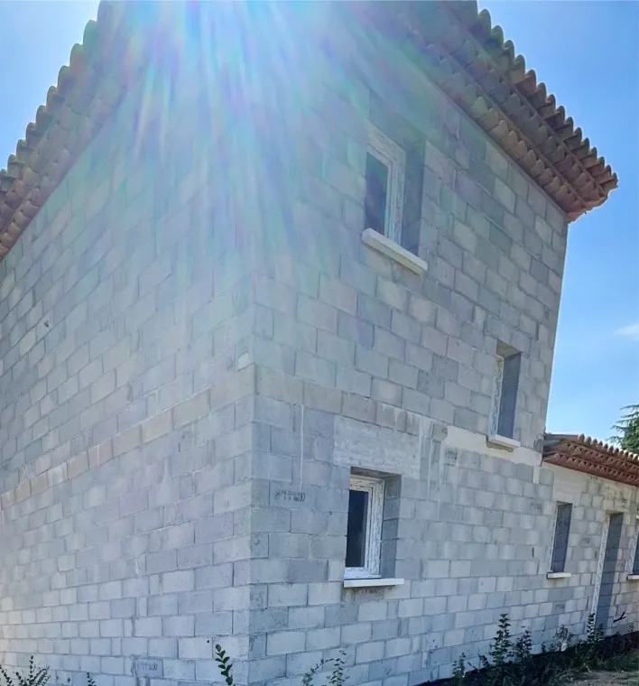 maison neuve , Fréjus, Heurtrey Électricité Générale